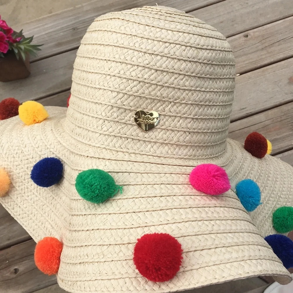 Betsy Johnson‎ NWT Beige Straw  Pom Pom floppy hat